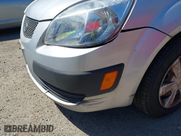 ✅ 2006 Kia Rio • VIN: KNADE123866029832 • Lot: 42749095. Listed on IAAI with 219,750 mi. Free auction sales archive from the USA and detailed vehicle history report at DreamBid. Image 13.