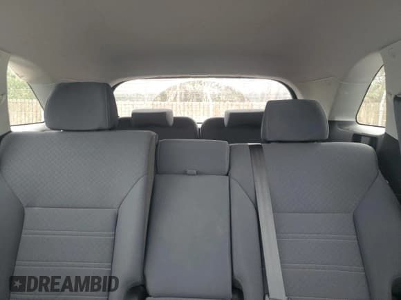 ✅ 2017 Kia Sorento LX • VIN: 5XYPGDA59HG218293 • Лот: 84834215. Опубликован ранее на Copart с пробегом 125 332 миль. Бесплатный доступ к архиву аукционных продаж из США и подробный отчёт об истории автомобиля на DreamBid. Изображение 10.