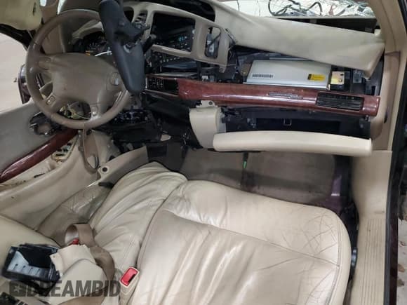 ✅ 2004 Buick LeSabre Limited • VIN: 1G4HR54K244146542 • Lot: 82534875. Wystawiony na Copart z przebiegiem 240 709 mil. Bezpłatny archiwum sprzedaży aukcyjnych z USA i szczegółowy raport historii pojazdu na DreamBid. Zdjęcie 8.