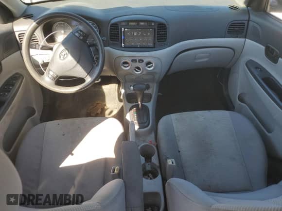 2010 Hyundai Accent GLS with VIN KMHCN4AC7AU448367, listed as a Copart auction lot 81972315 with 178,698 mi miles and Salvage title. Bid and sale history available at DreamBid. Image 8.