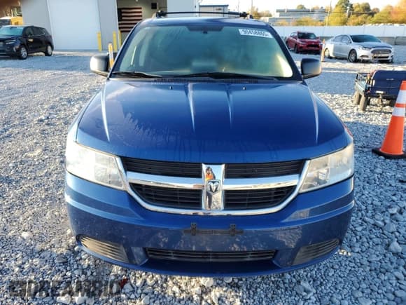 ✅ 2010 Dodge Journey SE • VIN: 3D4PG4FB2AT104796 • Lot: 90458865. Wystawiony na Copart z przebiegiem 76 930 mil. Bezpłatny archiwum sprzedaży aukcyjnych z USA i szczegółowy raport historii pojazdu na DreamBid. Zdjęcie 5.