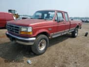 ✅ 1997 Ford F-250 • VIN: 1FTHX26H3VEC25689 • Lot: 67175975. Wystawiony na Copart z przebiegiem 219 753 mil. Bezpłatny archiwum sprzedaży aukcyjnych z USA i szczegółowy raport historii pojazdu na DreamBid. Zdjęcie 1.