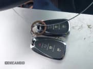 ✅ 2017 Chevrolet Volt LT • VIN: 1G1RC6S57HU191312 • Lot: 42242111. Wystawiony na IAAI z przebiegiem 80 080 mil. Bezpłatny archiwum sprzedaży aukcyjnych z USA i szczegółowy raport historii pojazdu na DreamBid. Zdjęcie 11.