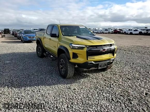✅ 2023 Chevrolet Colorado 4WD ZR2 • VIN: 1GCPTFEK5P1226820 • Лот: 84005615. Опубликован ранее на Copart с пробегом 37 685 миль. Бесплатный доступ к архиву аукционных продаж из США и подробный отчёт об истории автомобиля на DreamBid. Изображение 13.