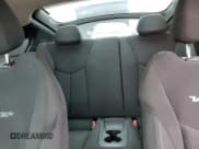 ✅ 2013 Hyundai Veloster w/Gray Int • VIN: KMHTC6AD5DU150401 • Lot: 70595914. Wystawiony na Copart z przebiegiem 140 541 mil. Bezpłatny archiwum sprzedaży aukcyjnych z USA i szczegółowy raport historii pojazdu na DreamBid. Zdjęcie 10.