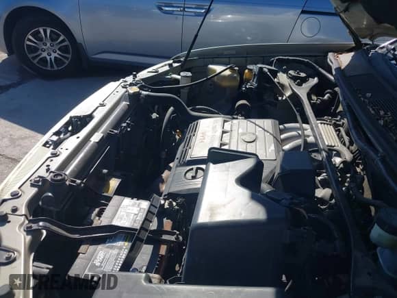 2002 Toyota Highlander Limited z VIN JTEGF21A720071324, wystawiony jako IAAI lot #43498329 z przebiegiem 268 551 mil mil oraz . Historia ofert i sprzedaży dostępna na DreamBid. Obrazek 10.