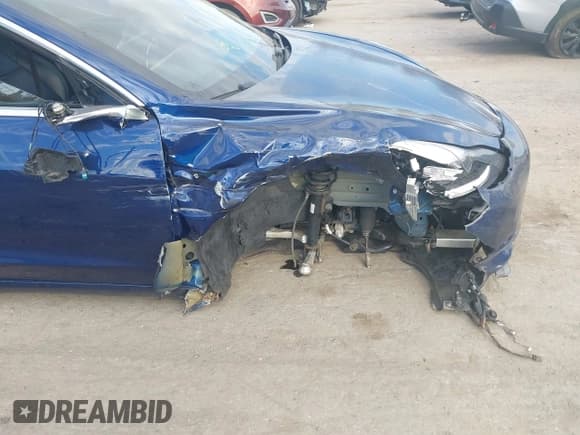 ✅ 2018 Tesla Model 3 Long Range Battery • VIN: 5YJ3E1EA0JF056335 • Лот: 43534704. Опубликован ранее на IAAI с пробегом 130 517 миль. Бесплатный доступ к архиву аукционных продаж из США и подробный отчёт об истории автомобиля на DreamBid. Изображение 6.