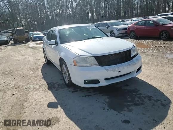 ✅ 2012 Dodge Avenger SXT • VIN: 1C3CDZCB6CN242418 • Лот: 44015015. Опубликован ранее на Copart с пробегом 169 971 миль. Бесплатный доступ к архиву аукционных продаж из США и подробный отчёт об истории автомобиля на DreamBid. Изображение 14.