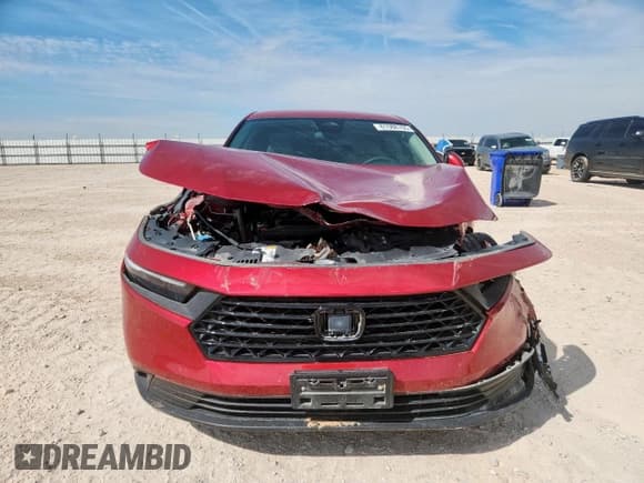 ✅ 2024 Honda Accord LX • VIN: 1HGCY1F27RA089871 • Lot: 81088765. Listed on Copart with Not provided. Free auction sales archive from the USA and detailed vehicle history report at DreamBid. Image 5.