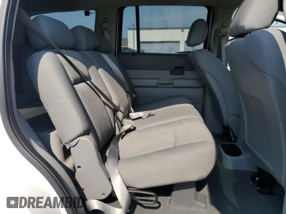 ✅ 2008 Dodge Durango SXT • VIN: 1D8HD38N28F154938 • Лот: 59943355. Опубликован ранее на Copart с пробегом 204 935 миль. Бесплатный доступ к архиву аукционных продаж из США и подробный отчёт об истории автомобиля на DreamBid. Изображение 11.