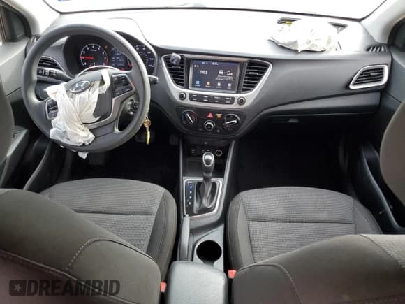 ✅ 2019 Hyundai Accent SE • VIN: 3KPC24A32KE060539 • Лот: 41415215. Опубликован ранее на Copart с пробегом 122 223 миль. Бесплатный доступ к архиву аукционных продаж из США и подробный отчёт об истории автомобиля на DreamBid. Изображение 8.