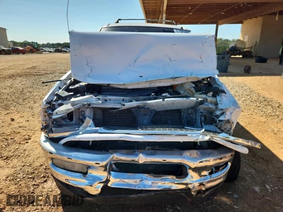 ✅ 1998 Ford Expedition XLT • VIN: 1FMRU18W7WLB58199 • Lot: 81983865. Wystawiony na Copart z przebiegiem 162 811 mil. Bezpłatny archiwum sprzedaży aukcyjnych z USA i szczegółowy raport historii pojazdu na DreamBid. Zdjęcie 5.