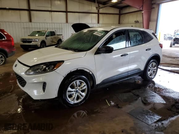✅ 2022 Ford Escape S • VIN: 1FMCU9F68NUA38993 • Lot: 80866485. Wystawiony na Copart z przebiegiem Nie podano. Bezpłatny archiwum sprzedaży aukcyjnych z USA i szczegółowy raport historii pojazdu na DreamBid. Zdjęcie 1.