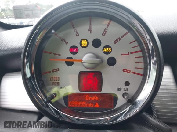 ✅ 2012 MINI Coupe S • VIN: WMWSX3C50CT155189 • Lot: 42356467. Listed on IAAI with 59,995 mi. Free auction sales archive from the USA and detailed vehicle history report at DreamBid. Image 7.