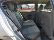 ✅ 2014 Honda Insight EX • VIN: JHMZE2H77ES002215 • Лот: 67484214. Опубликован ранее на Copart с пробегом 98 933 миль. Бесплатный доступ к архиву аукционных продаж из США и подробный отчёт об истории автомобиля на DreamBid. Изображение 10.