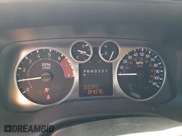 ✅ 2009 Hummer H3 H3T Luxury • VIN: 5GNEN13E498122606 • Lot: 81313835. Wystawiony na Copart z przebiegiem 84 876 mil. Bezpłatny archiwum sprzedaży aukcyjnych z USA i szczegółowy raport historii pojazdu na DreamBid. Zdjęcie 9.