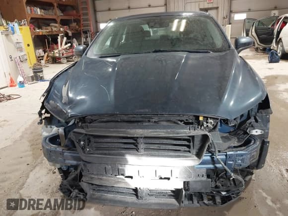 ✅ 2019 Ford Fusion SE • VIN: 3FA6P0HD6KR164231 • Lot: 41732817. Listed on IAAI with 93,172 mi. Free auction sales archive from the USA and detailed vehicle history report at DreamBid. Image 12.