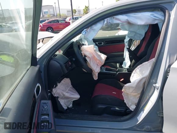 ✅ 2025 Honda Civic Si • VIN: 2HGFE1E52SH473291 • Лот: 42548466. Опубликован ранее на IAAI с пробегом Не указан. Бесплатный доступ к архиву аукционных продаж из США и подробный отчёт об истории автомобиля на DreamBid. Изображение 5.