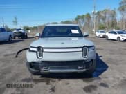 ✅ 2024 Rivian R1T Adventure • VIN: 7FCTGAAA5RN033799 • Лот: 41606562. Опубликован ранее на IAAI с пробегом 9 449 миль. Бесплатный доступ к архиву аукционных продаж из США и подробный отчёт об истории автомобиля на DreamBid. Изображение 12.