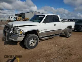 1998 Dodge 1500 с VIN 1B7HF13Y5WJ104107, выставлен на аукционе Copart как лот 53348295 с пробегом 269 668 миль миль и Списание • Salvage title. История ставок и продаж доступна на DreamBid. Изображение 1.