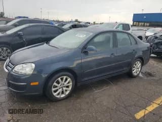 ✅ 2010 Volkswagen Jetta Limited Edition • VIN: 3VWAX7AJ6AM073059 • Lot: 62483715. Wystawiony na Copart z przebiegiem 220 766 mil. Bezpłatny archiwum sprzedaży aukcyjnych z USA i szczegółowy raport historii pojazdu na DreamBid. Zdjęcie 1.