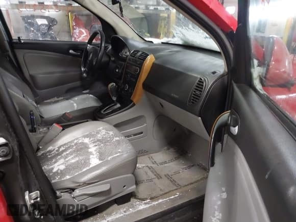 ✅ 2006 Saturn VUE • VIN: 5GZCZ53436S893369 • Lot: 41595906. Wystawiony na IAAI z przebiegiem Nie podano. Bezpłatny archiwum sprzedaży aukcyjnych z USA i szczegółowy raport historii pojazdu na DreamBid. Zdjęcie 5.