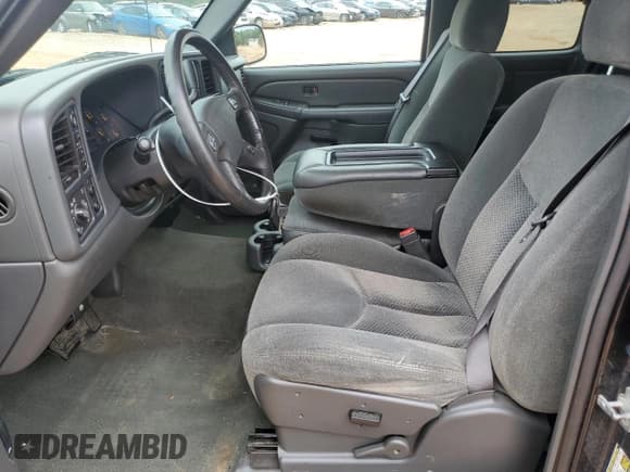 ✅ 2004 Chevrolet Silverado 1500 Z71 • VIN: 1GCEK19T84E201415 • Lot: 70085645. Listed on Copart with 117,798 mi. Free auction sales archive from the USA and detailed vehicle history report at DreamBid. Image 7.