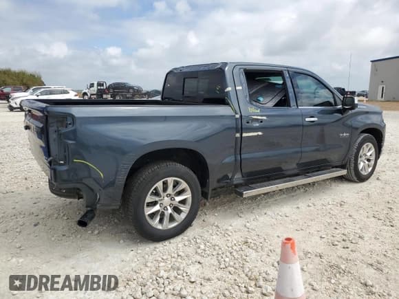 ✅ 2020 Chevrolet Silverado 1500 • VIN: 1GCUWEED9LZ162119 • Lot: 69660514. Listed on Copart with 104,467 mi. Free auction sales archive from the USA and detailed vehicle history report at DreamBid. Image 3.