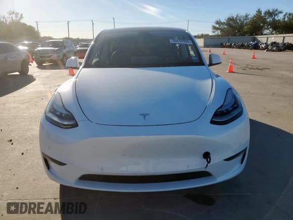 ✅ 2021 Tesla Model Y Long Range • VIN: 5YJYGDEE2MF274477 • Lot: 90640995. Wystawiony na Copart z przebiegiem Nie podano. Bezpłatny archiwum sprzedaży aukcyjnych z USA i szczegółowy raport historii pojazdu na DreamBid. Zdjęcie 5.