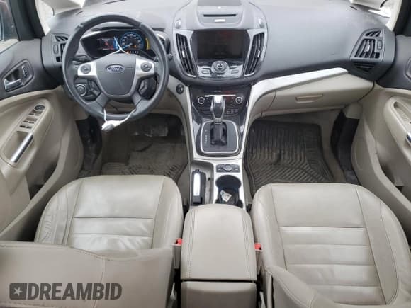 ✅ 2014 Ford C-Max SEL • VIN: 1FADP5BU8EL501918 • Lot: 50032795. Wystawiony na Copart z przebiegiem 206 698 mil. Bezpłatny archiwum sprzedaży aukcyjnych z USA i szczegółowy raport historii pojazdu na DreamBid. Zdjęcie 8.