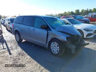 2016 Dodge Grand Caravan American Value z VIN 2C4RDGBG2GR314568, wystawiony jako IAAI lot #43485561 z przebiegiem 145 977 mil mil oraz . Historia ofert i sprzedaży dostępna na DreamBid. Obrazek 1.