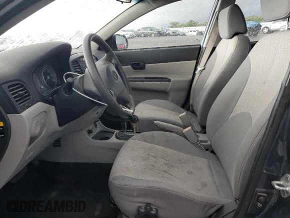 ✅ 2011 Hyundai Accent GLS • VIN: KMHCN4AC9BU604300 • Лот: 48981625. Опубликован ранее на Copart с пробегом 137 636 миль. Бесплатный доступ к архиву аукционных продаж из США и подробный отчёт об истории автомобиля на DreamBid. Изображение 7.