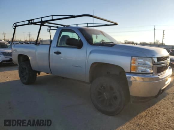 ✅ 2013 Chevrolet Silverado 2500HD Work Truck • VIN: 1GC0KVCG1DF226664 • Lot: 86743054. Wystawiony na Copart z przebiegiem 191 321 mil. Bezpłatny archiwum sprzedaży aukcyjnych z USA i szczegółowy raport historii pojazdu na DreamBid. Zdjęcie 4.
