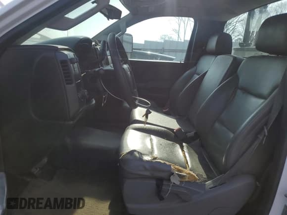 ✅ 2015 Chevrolet Silverado 2500HD Work Truck • VIN: 1GB0CUEG9FZ521974 • Lot: 48957935. Wystawiony na Copart z przebiegiem 192 714 mil. Bezpłatny archiwum sprzedaży aukcyjnych z USA i szczegółowy raport historii pojazdu na DreamBid. Zdjęcie 7.