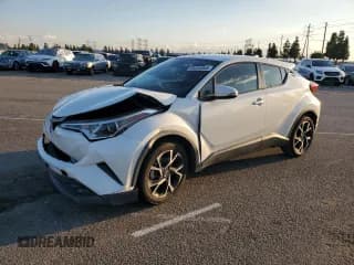 ✅ 2018 Toyota C-HR XLE • VIN: NMTKHMBX2JR026809 • Lot: 93554005. Listed on Copart with 86,351 mi. Free auction sales archive from the USA and detailed vehicle history report at DreamBid. Image 1.
