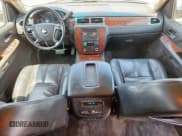 ✅ 2007 Chevrolet Suburban LTZ • VIN: 1GNFC160X7R313925 • Lot: 65341235. Listed on Copart with 221,393 mi. Free auction sales archive from the USA and detailed vehicle history report at DreamBid. Image 8.