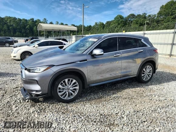 ✅ 2024 Infiniti QX50 Luxe • VIN: 3PCAJ5BA2RF105545 • Лот: 70444845. Опубликован ранее на Copart с пробегом 11 113 миль. Бесплатный доступ к архиву аукционных продаж из США и подробный отчёт об истории автомобиля на DreamBid. Изображение 1.