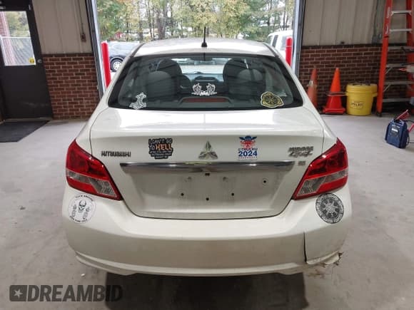 ✅ 2017 Mitsubishi Mirage SE • VIN: ML32F4FJ8HHF17984 • Лот: 43571795. Опубликован ранее на IAAI с пробегом 133 753 миль. Бесплатный доступ к архиву аукционных продаж из США и подробный отчёт об истории автомобиля на DreamBid. Изображение 16.