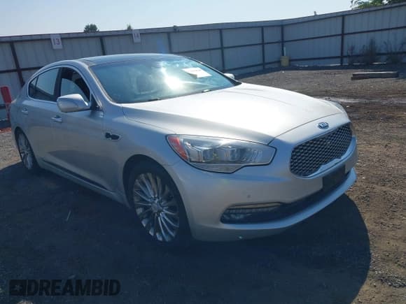 ✅ 2016 Kia K900 Luxury • VIN: KNALW4D43G6032820 • Lot: 43056846. Wystawiony na IAAI z przebiegiem 78 702 mil. Bezpłatny archiwum sprzedaży aukcyjnych z USA i szczegółowy raport historii pojazdu na DreamBid. Zdjęcie 1.