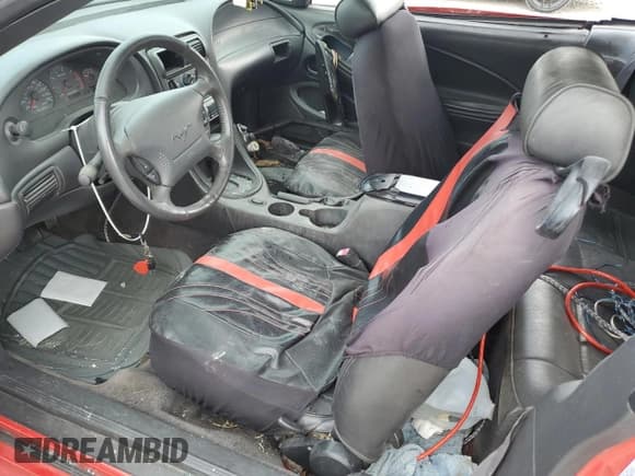 ✅ 2004 Ford Mustang Deluxe • VIN: 1FAFP44484F120440 • Lot: 80887355. Listed on Copart with 185,154 mi. Free auction sales archive from the USA and detailed vehicle history report at DreamBid. Image 8.