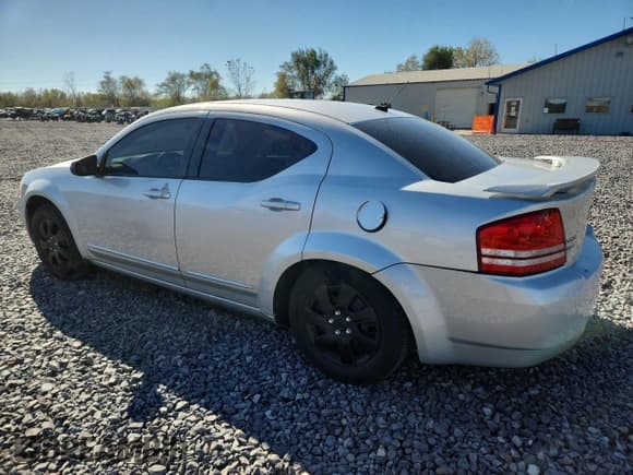 ✅ 2010 Dodge Avenger SXT • VIN: 1B3CC4FB4AN234376 • Лот: 89869805. Опубликован ранее на Copart с пробегом 188 444 миль. Бесплатный доступ к архиву аукционных продаж из США и подробный отчёт об истории автомобиля на DreamBid. Изображение 2.