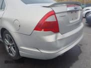 ✅ 2010 Ford Fusion SEL • VIN: 3FAHP0JG9AR187899 • Lot: 43537782. Wystawiony na IAAI z przebiegiem 236 575 mil. Bezpłatny archiwum sprzedaży aukcyjnych z USA i szczegółowy raport historii pojazdu na DreamBid. Zdjęcie 14.