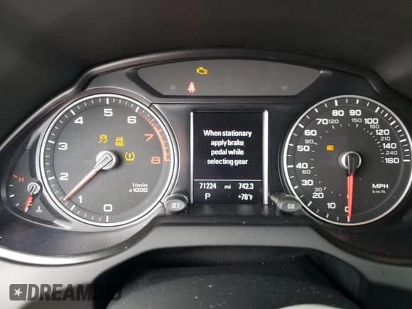 ✅ 2016 Audi Q5 Premium Plus • VIN: WA1L2AFP7GA074452 • Lot: 61082715. Listed on Copart with 71,224 mi. Free auction sales archive from the USA and detailed vehicle history report at DreamBid. Image 9.