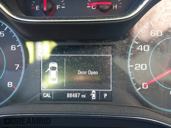 ✅ 2017 Chevrolet Cruze LT • VIN: 1G1BE5SM7H7139223 • Lot: 43503406. Listed on IAAI with 88,487 mi. Free auction sales archive from the USA and detailed vehicle history report at DreamBid. Image 15.