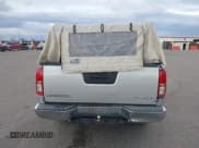 ✅ 2012 Nissan Frontier SV • VIN: 1N6AD0EV4CC448965 • Lot: 43623448. Wystawiony na IAAI z przebiegiem 212 921 mil. Bezpłatny archiwum sprzedaży aukcyjnych z USA i szczegółowy raport historii pojazdu na DreamBid. Zdjęcie 16.