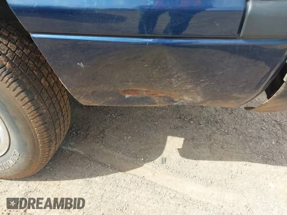 2001 Dodge 1500 with VIN 1B7HC16Y41S227470, listed as a IAAI auction lot 41768022 with 236,712 mi miles and . Bid and sale history available at DreamBid. Image 6.