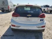 ✅ 2017 Chevrolet Bolt EV Premier • VIN: 1G1FX6S02H4177474 • Лот: 74716254. Опубликован ранее на Copart с пробегом 110 033 миль. Бесплатный доступ к архиву аукционных продаж из США и подробный отчёт об истории автомобиля на DreamBid. Изображение 6.