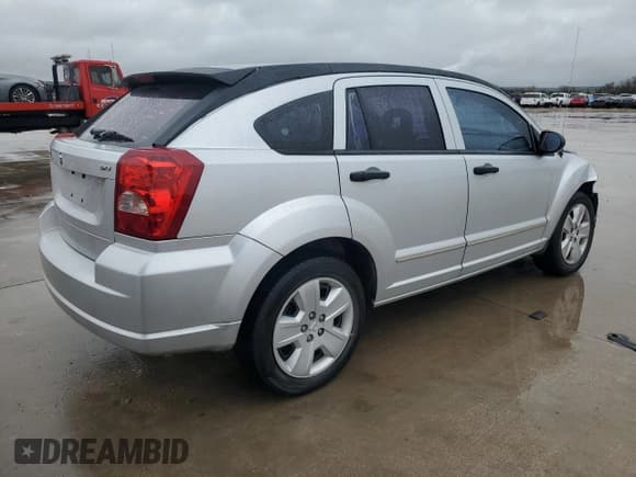 ✅ 2007 Dodge Caliber SXT • VIN: 1B3HB48B77D374393 • Лот: 86614684. Опубликован ранее на Copart с пробегом 95 915 миль. Бесплатный доступ к архиву аукционных продаж из США и подробный отчёт об истории автомобиля на DreamBid. Изображение 3.