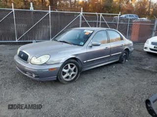 ✅ 2005 Hyundai Sonata GLS • VIN: KMHWF35H95A137332 • Lot: 90840785. Wystawiony na Copart z przebiegiem Nie podano. Bezpłatny archiwum sprzedaży aukcyjnych z USA i szczegółowy raport historii pojazdu na DreamBid. Zdjęcie 1.
