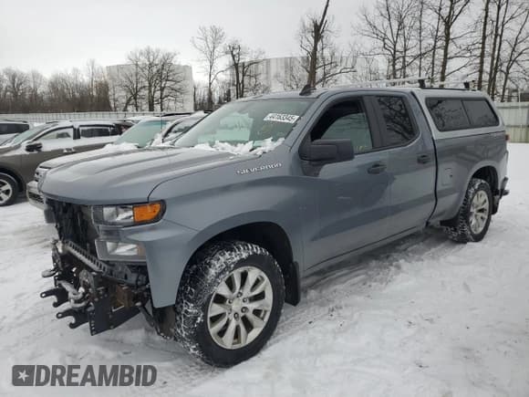 ✅ 2019 Chevrolet Silverado 1500 Custom • VIN: 1GCRYBEFXKZ417133 • Lot: 44163345. Listed on Copart with 79,783 mi. Free auction sales archive from the USA and detailed vehicle history report at DreamBid. Image 1.